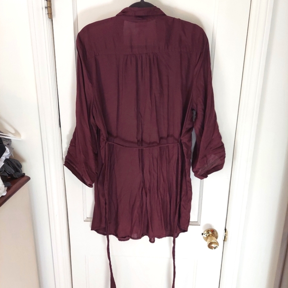 Tieback Maternity Blouse - Picture 4 of 7